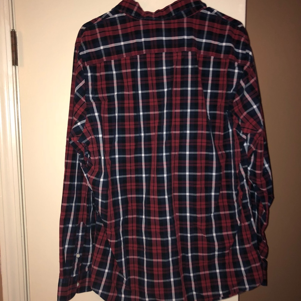 A&E button down - Picture 2 of 2